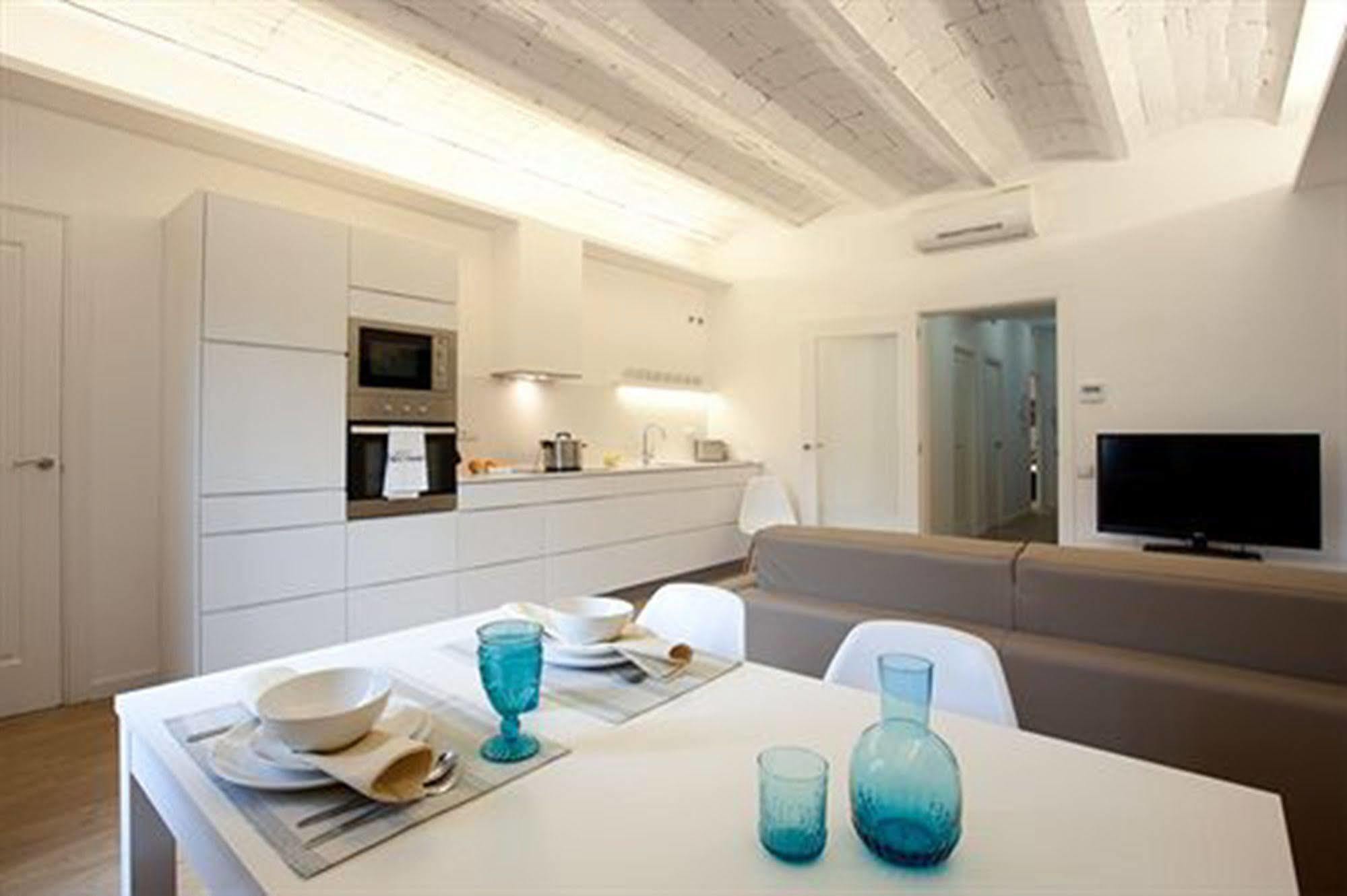 Rent Top Apartments Near Plaza De Catalunya Barcelona Exteriér fotografie