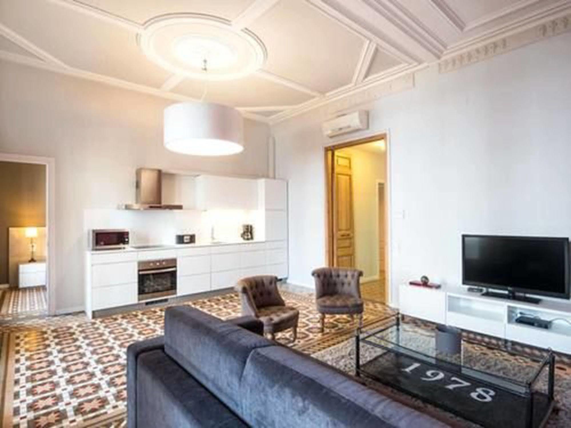 Rent Top Apartments Near Plaza De Catalunya Barcelona Exteriér fotografie